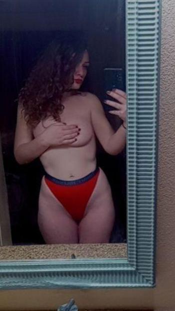 Ivy, 25  female escort, Annapolis