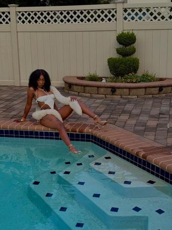 Barbie, 21  female escort, Annapolis