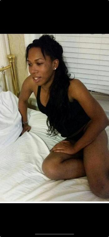 Adrianna, 26  female escort, Annapolis