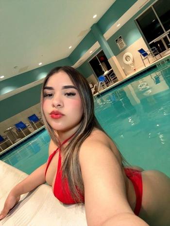 dani, 22  female escort, Annapolis